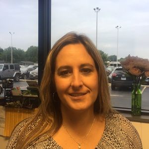 Meet your Posher, Sheila